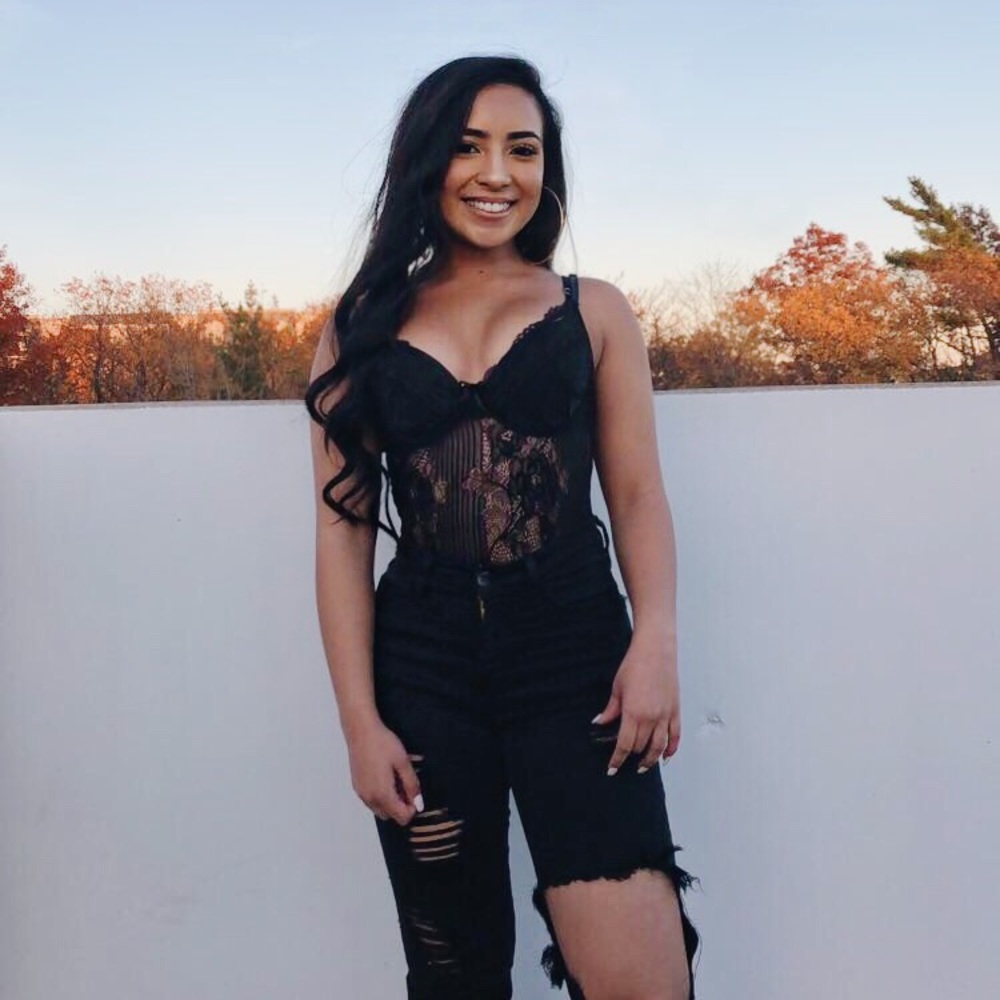 Meet your Posher, Mar